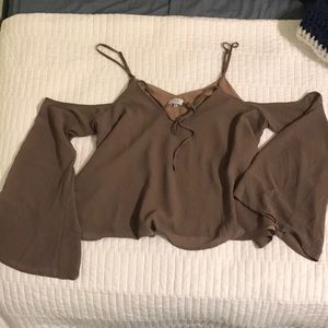 Open shoulder top